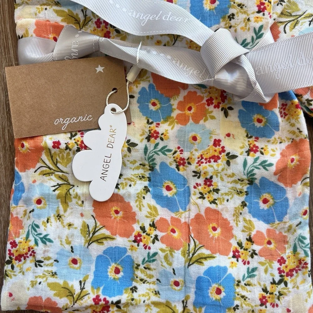 Angel Dear Swaddle Blanket Bright Floral Flowers Nature 47x47 Brand New!‎